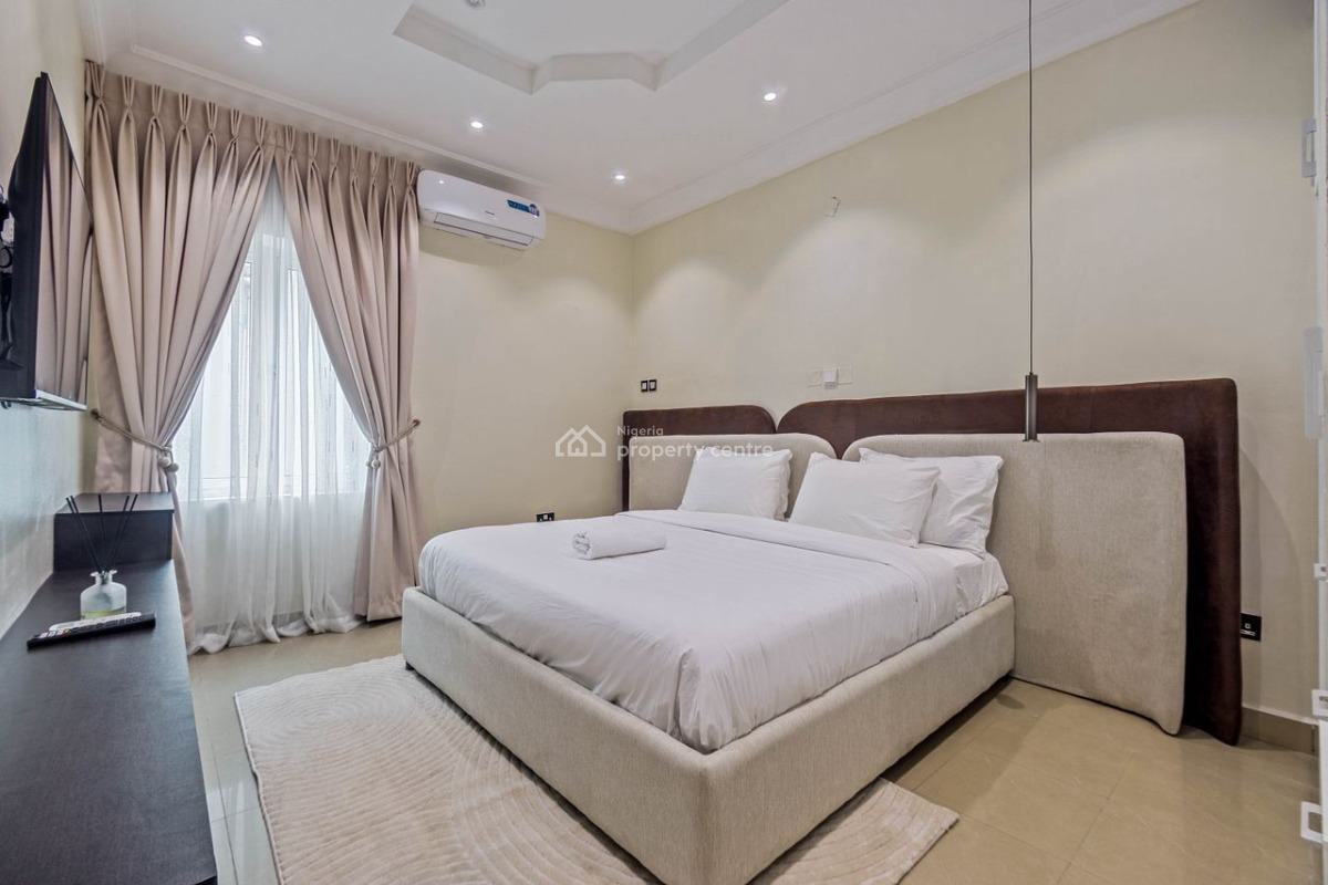 Luxurious 3 Bedroom with Excellent Facilities, Parkview Estate, Parkview, Ikoyi, Lagos, Flat / Apartment Short Let