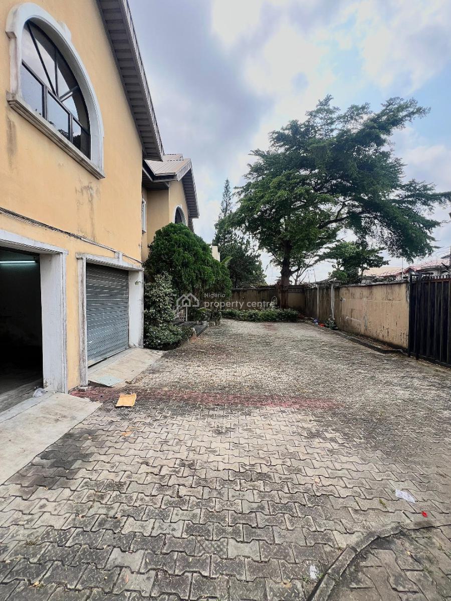 5 Bed Fully Detached House + 2 Rooms Bq, Lekki Phase 1, Lekki, Lagos, Detached Duplex for Rent