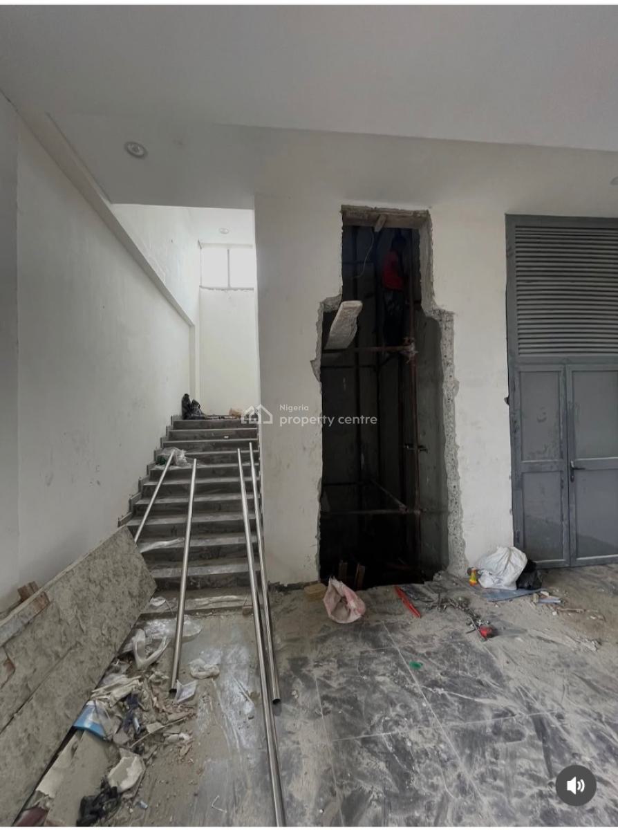 Open Space Measuring About 127sqm, Admiralty Way, Lekki Phase 1, Lekki, Lagos, Plaza / Complex / Mall for Rent