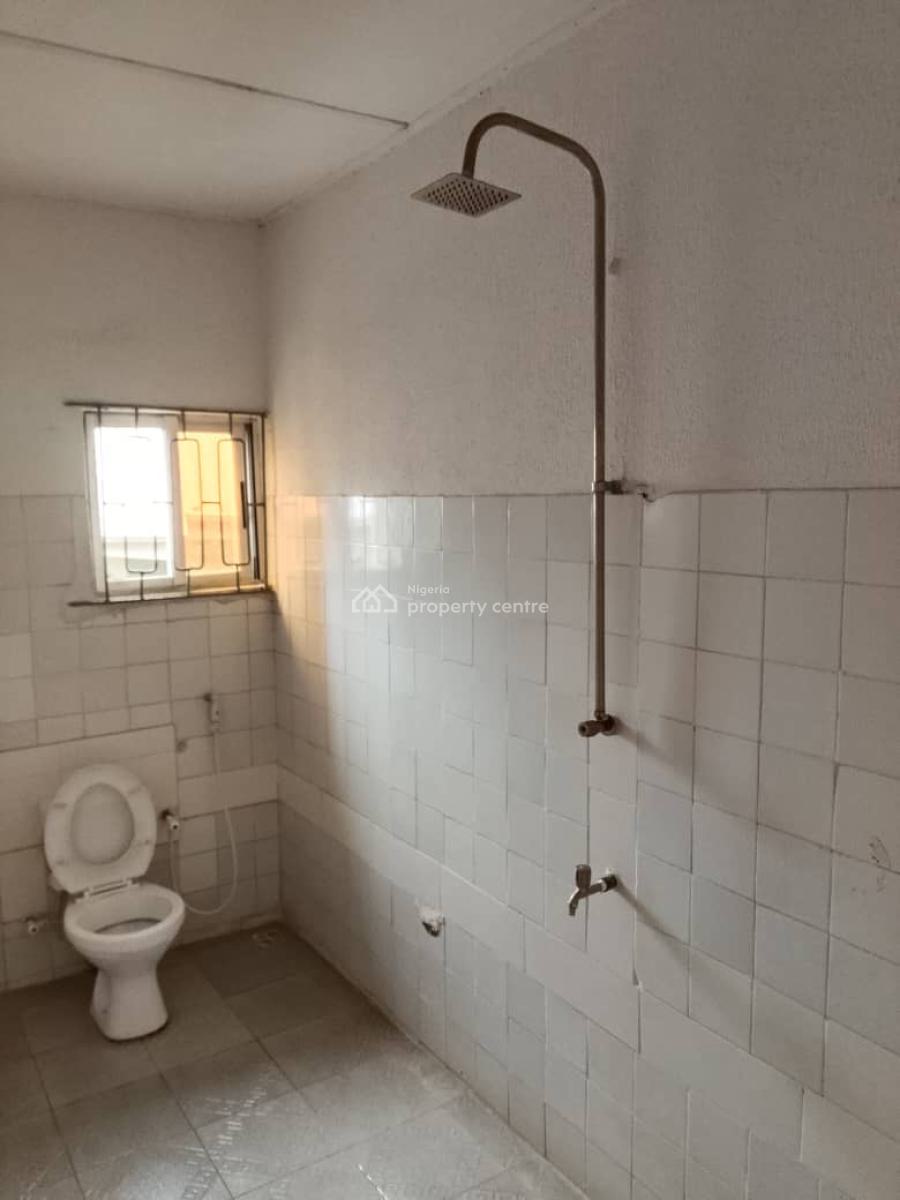 3 Bedroom Apartment in a Secured Neighbourhood, Ali Street Olowoira Via Omole Phase 2, Olowora, Magodo, Lagos, Flat / Apartment for Rent