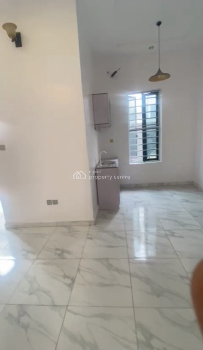 Luxurious Studio Apartment in an Beautiful and Secured Estate, Orchid Road Chevron, Lekki, Lagos, Self Contain (single Rooms) for Rent