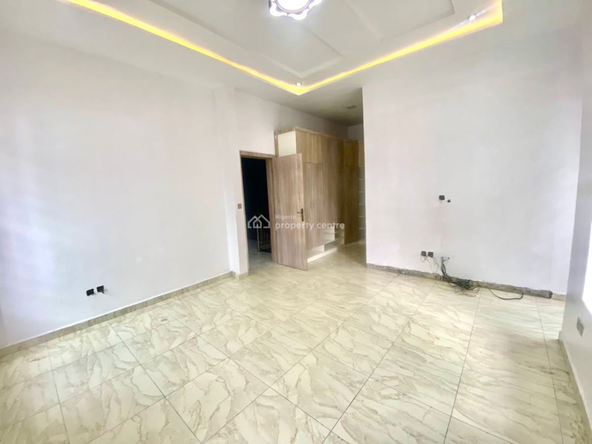 Exotic and Massive Shared Apartment in a Call-in Estate, Orchid Road Chevron, Lekki, Lagos, Self Contain (single Rooms) for Rent