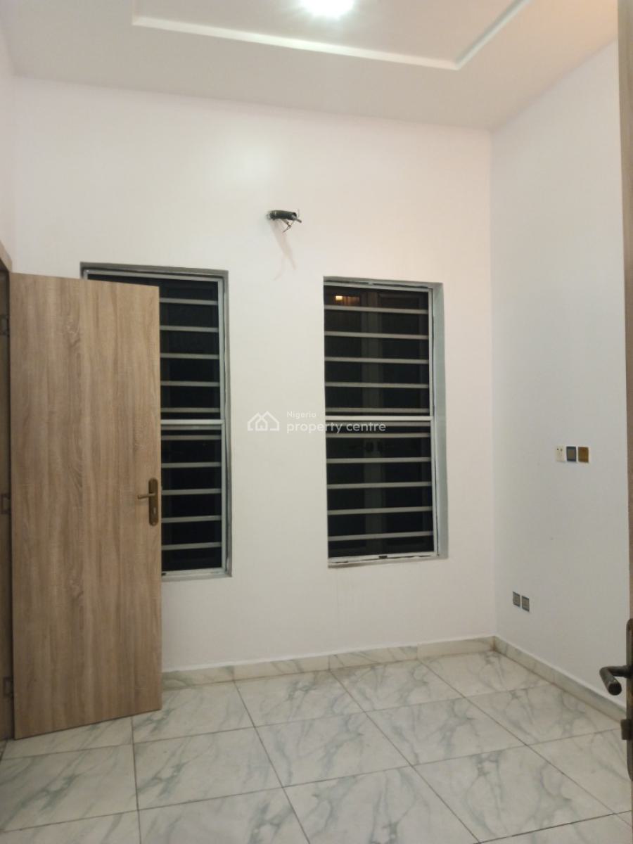Clean Shared Apartment in a Secured Call-in Estate, Orchid Road, Chevron, Lekki, Lagos, Self Contain (single Rooms) for Rent