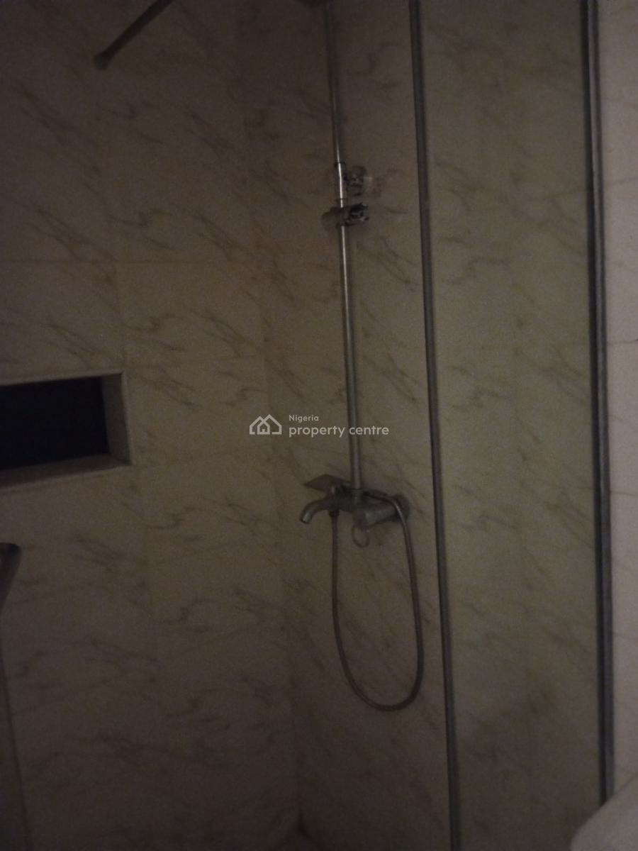 Clean Shared Apartment in a Secured Call-in Estate, Orchid Road, Chevron, Lekki, Lagos, Self Contain (single Rooms) for Rent