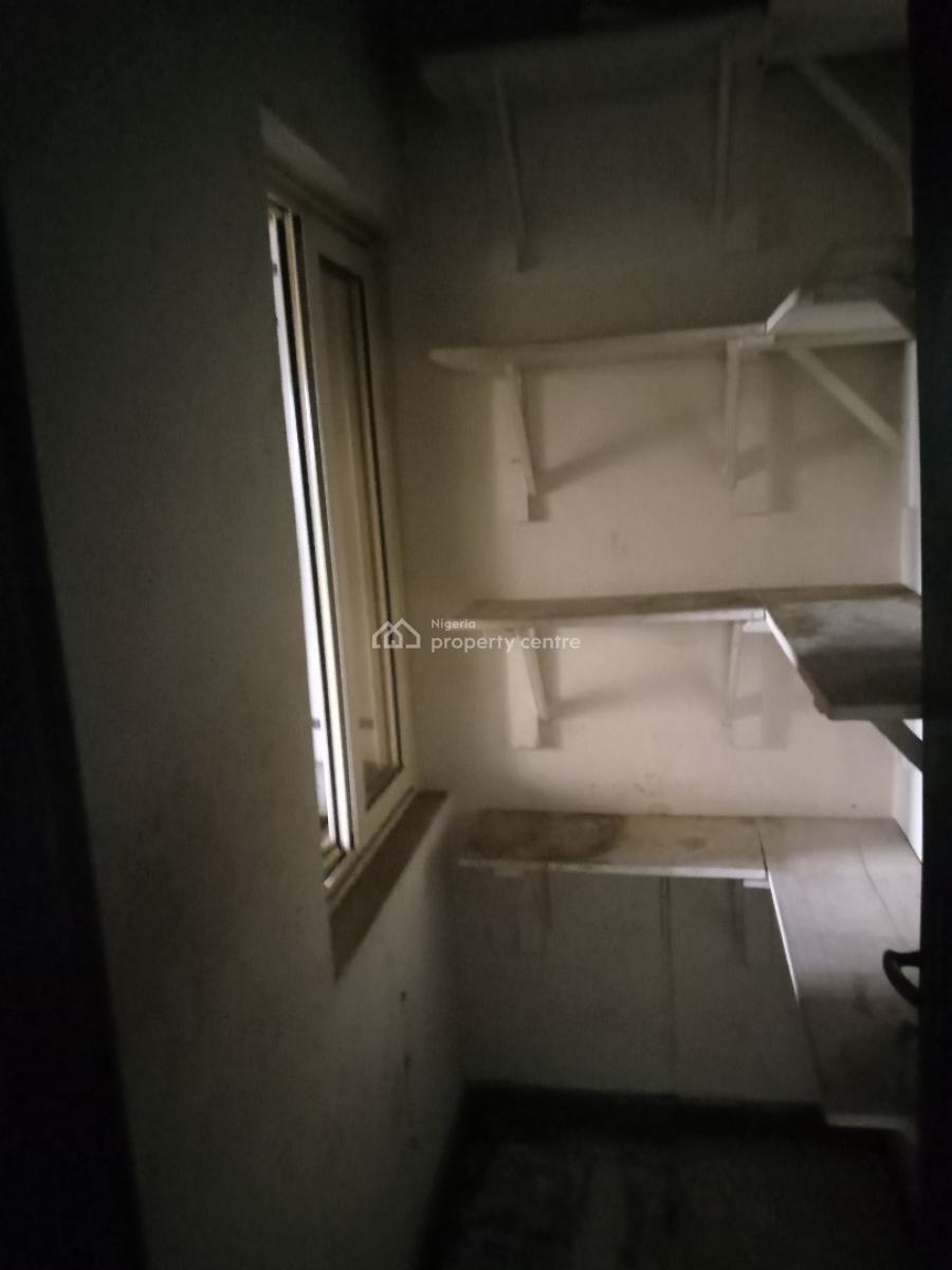 3bedroom Flat at Magodo Phase 2 Gra Estate, Magodo Phase 2 Gra, Gra Phase 2, Magodo, Lagos, Flat / Apartment for Rent