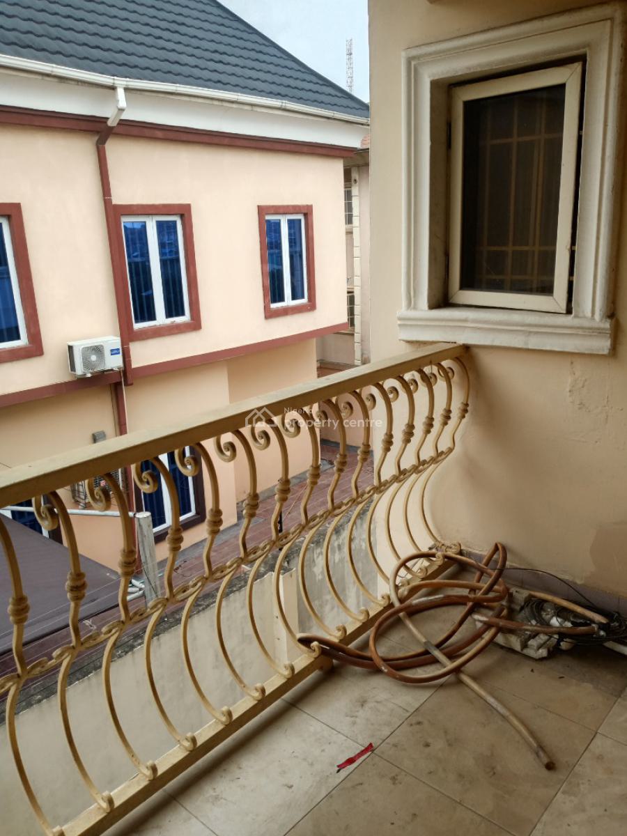 3bedroom Flat at Magodo Phase 2 Gra Estate, Magodo Phase 2 Gra, Gra Phase 2, Magodo, Lagos, Flat / Apartment for Rent