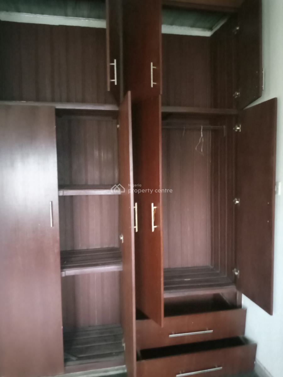 3bedroom Flat at Magodo Phase 2 Gra Estate, Magodo Phase 2 Gra, Gra Phase 2, Magodo, Lagos, Flat / Apartment for Rent