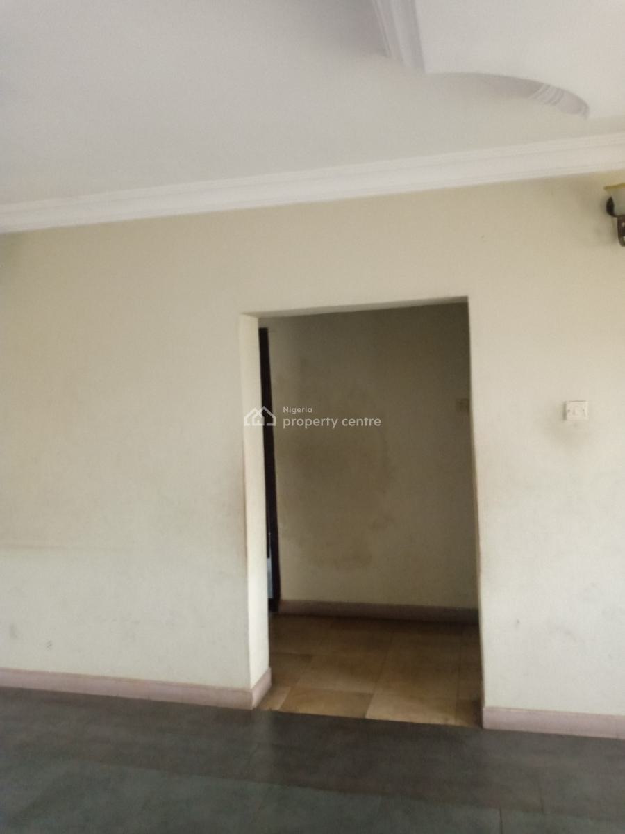 3bedroom Flat at Magodo Phase 2 Gra Estate, Magodo Phase 2 Gra, Gra Phase 2, Magodo, Lagos, Flat / Apartment for Rent