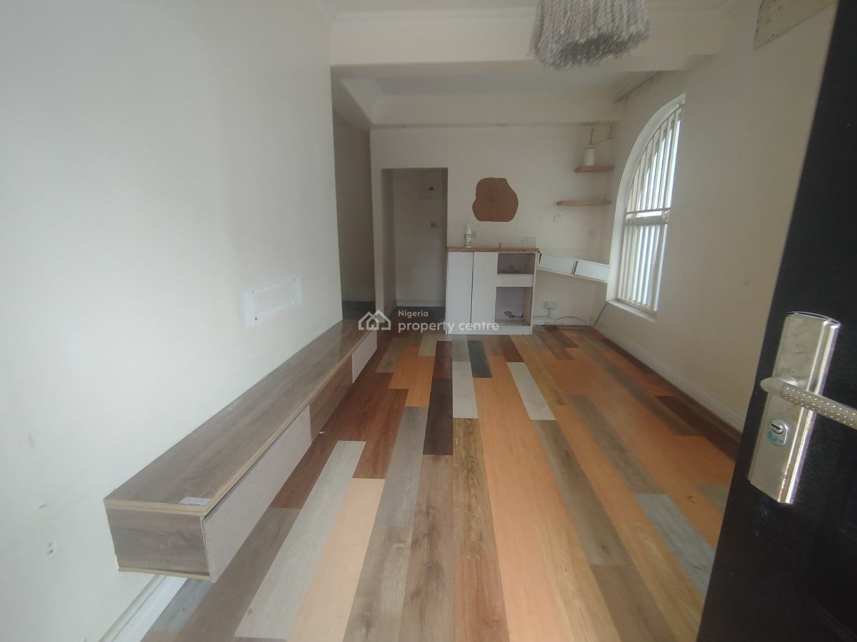 Spacious 5 Bedroom Semi Detached House with 2 Rooms Bq, Off Admiralty Way, Lekki Phase 1, Lekki, Lagos, Semi-detached Duplex for Rent