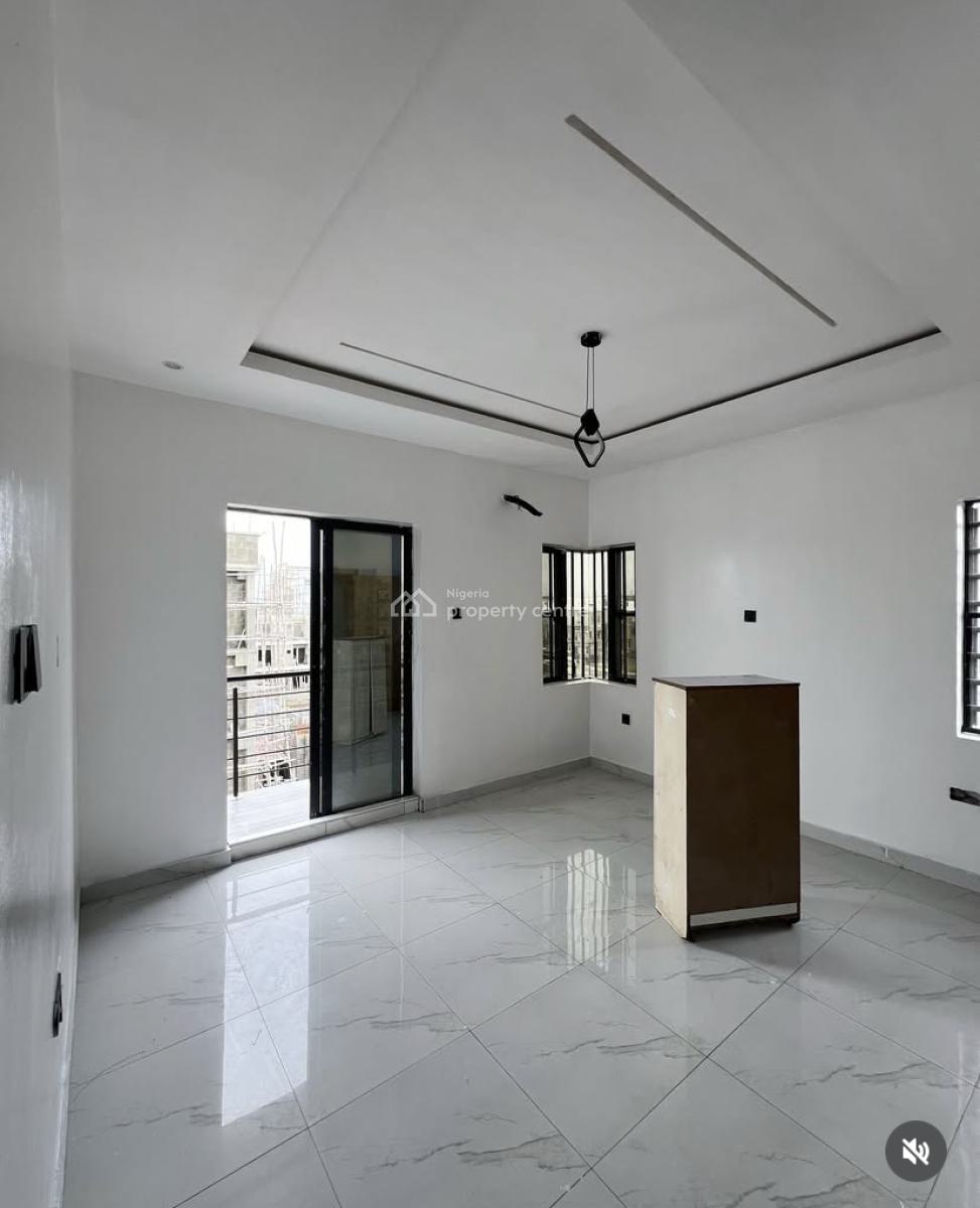 Luxury 2 Bedroom Serviced Apartment, Ologolo Lekki, Lekki, Lagos, Flat / Apartment for Rent