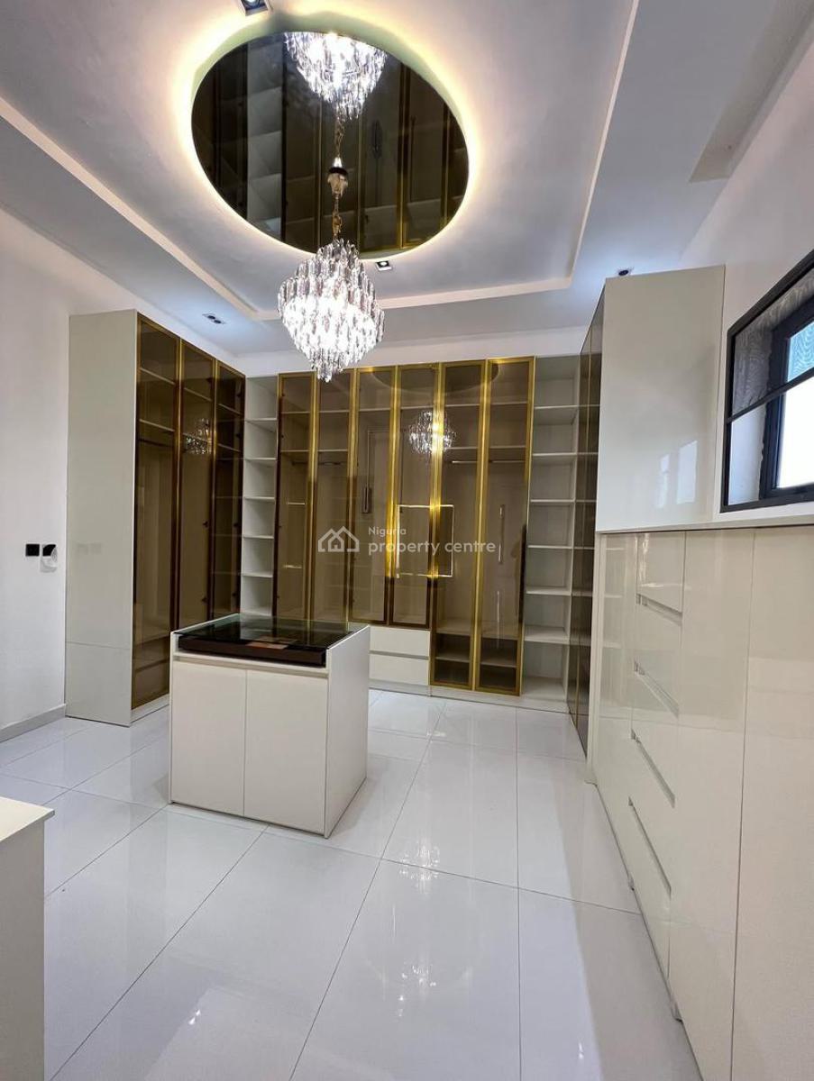 Fully Detached 5 Bedroom with 2 Rooms Bq, Pinnock Beach Estate, Lekki, Lagos, Block of Flats for Sale