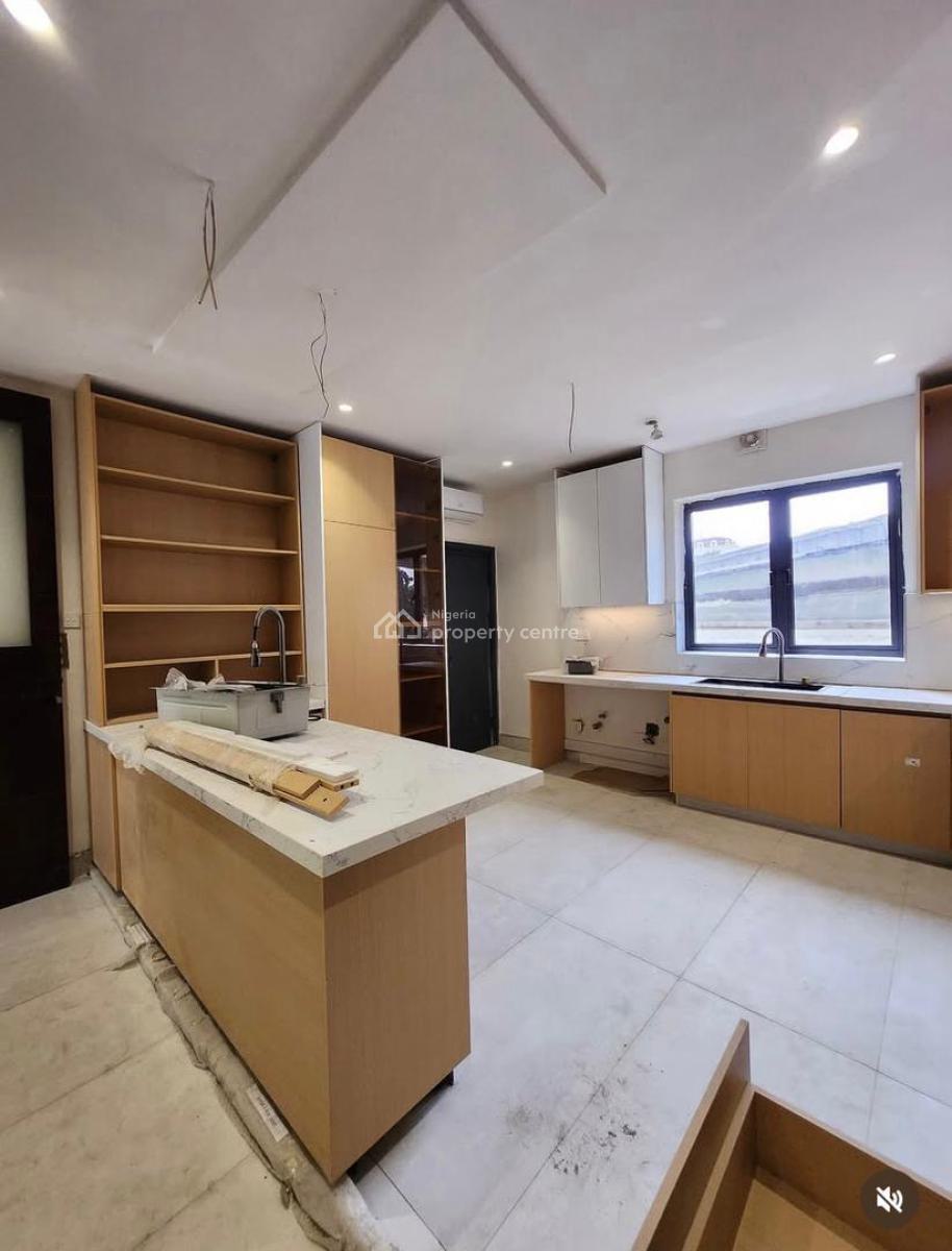 4 Bedroom Maisonette with Gym Pool and Elevator, Ikoyi, Lagos, Flat / Apartment for Rent
