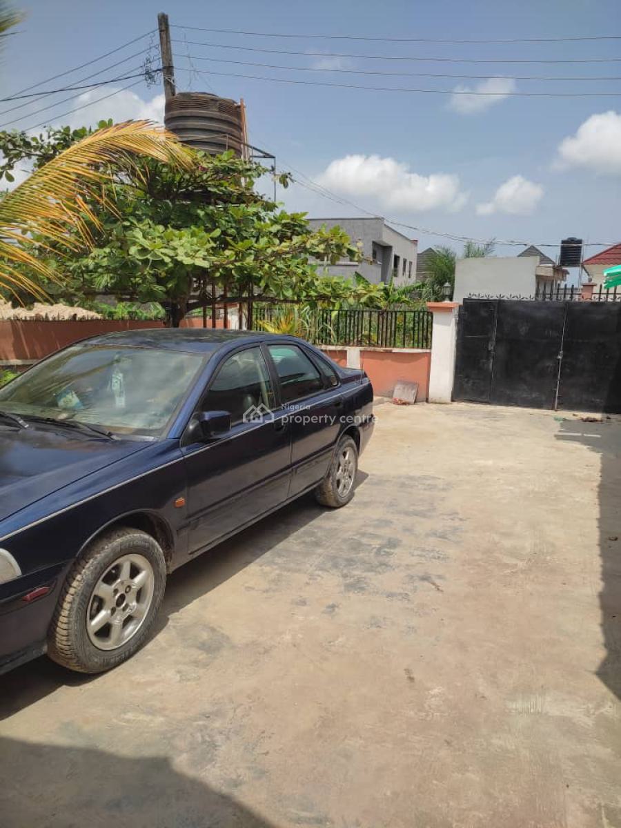 Distress 1 Unit of Beautiful 3bedroom  Nd 1unit of  1bedroom, Unity Estate Badore, Badore, Ajah, Lagos, Detached Bungalow for Sale