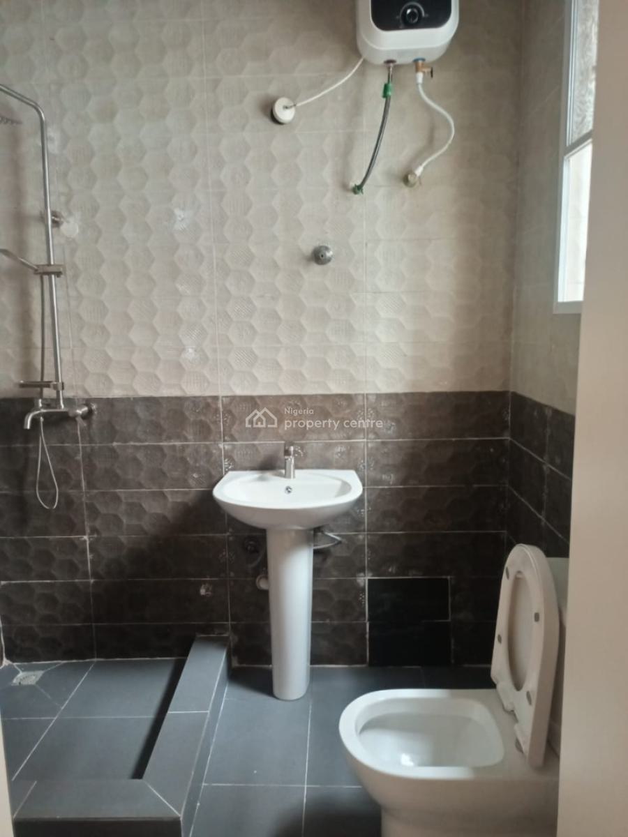 a 4bedrm Terrace with 1room Bq, Parkview, Ikoyi, Lagos, Terraced Duplex for Sale