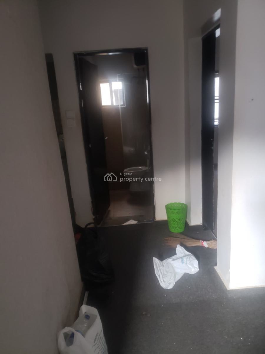 Spacious 1 Bedroom Apartment, Off Admiralty Way, Lekki Phase 1, Lekki, Lagos, Mini Flat (room and Parlour) for Rent