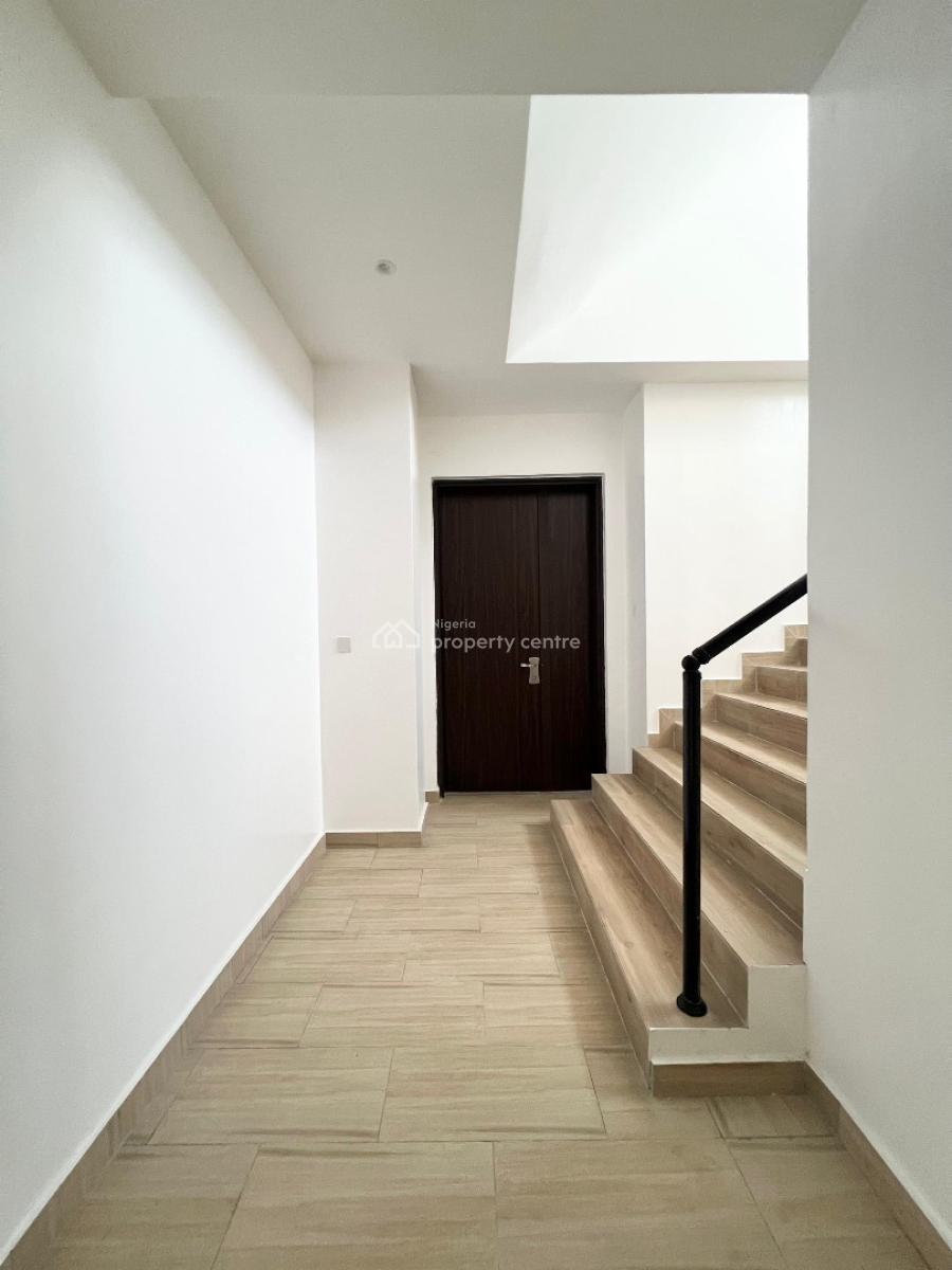 Luxury 2 Bedroom Serviced  Apartment with Bq in a Secure Estate, Ikate, Lekki, Lagos, Flat / Apartment for Sale