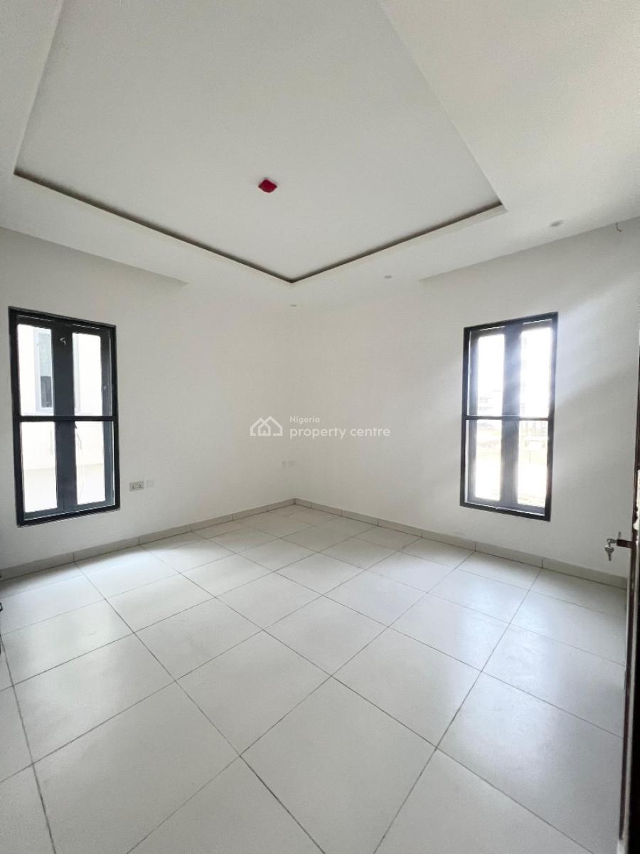 Luxury 2 Bedroom Serviced  Apartment with Bq in a Secure Estate, Ikate, Lekki, Lagos, Flat / Apartment for Sale