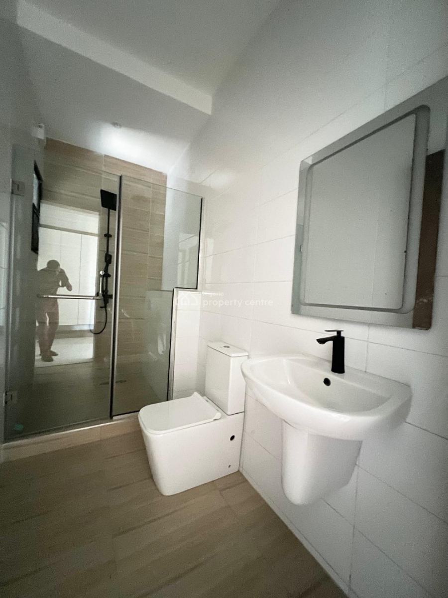 Luxury 2 Bedroom Serviced  Apartment with Bq in a Secure Estate, Ikate, Lekki, Lagos, Flat / Apartment for Sale