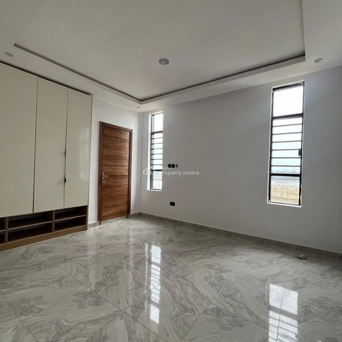 2 Bedroom Apartments with Swimming Pool, Gym and Elevator, Ikota, Lekki, Lagos, Flat / Apartment for Sale
