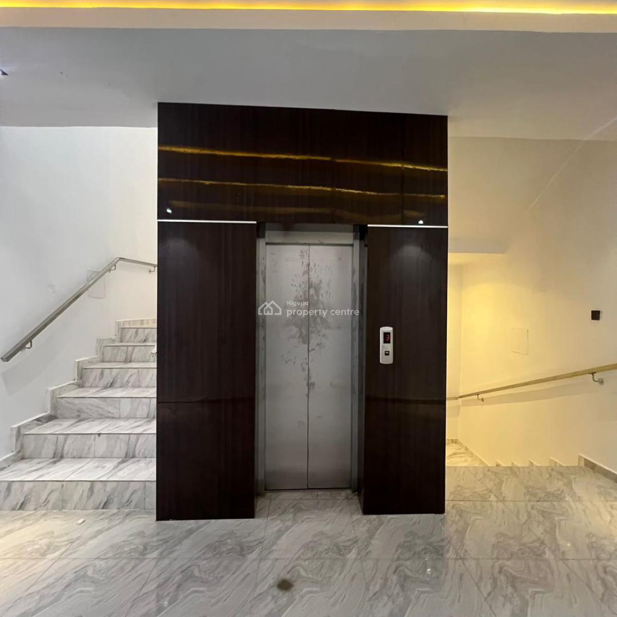 2 Bedroom Apartments with Swimming Pool, Gym and Elevator, Ikota, Lekki, Lagos, Flat / Apartment for Sale