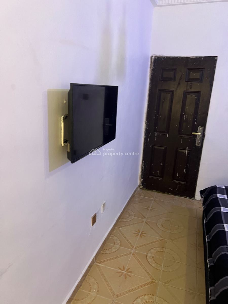 Nice Single Room in The Heart of Wuse By Abuja Continental Hotel, 12 Biskra Street, Wuse, Abuja, Self Contain (single Rooms) Short Let