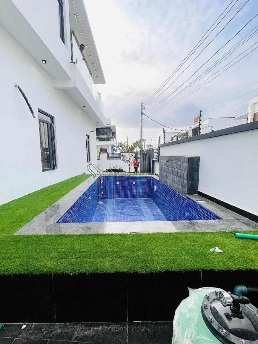 Uniquely Designed 5 Bed Fully Detached Luxury Home with Swimming Pool, Ajah, Lagos, Detached Duplex for Sale