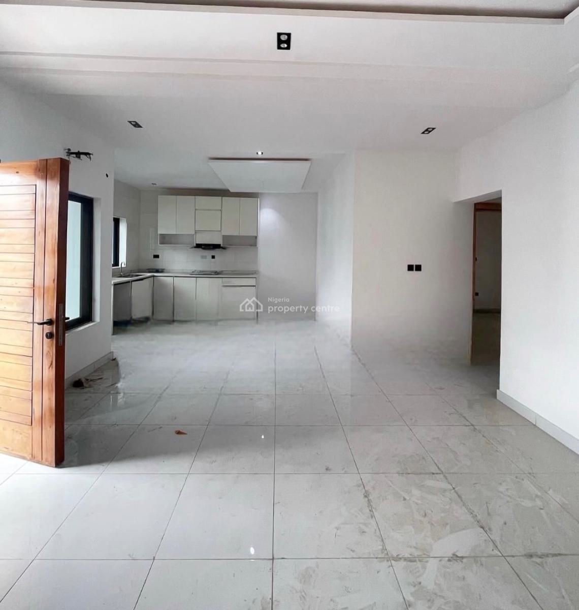 Contemporary Built 2bedroom Flat, Lekki Phase 1, Lekki, Lagos, Flat / Apartment for Rent