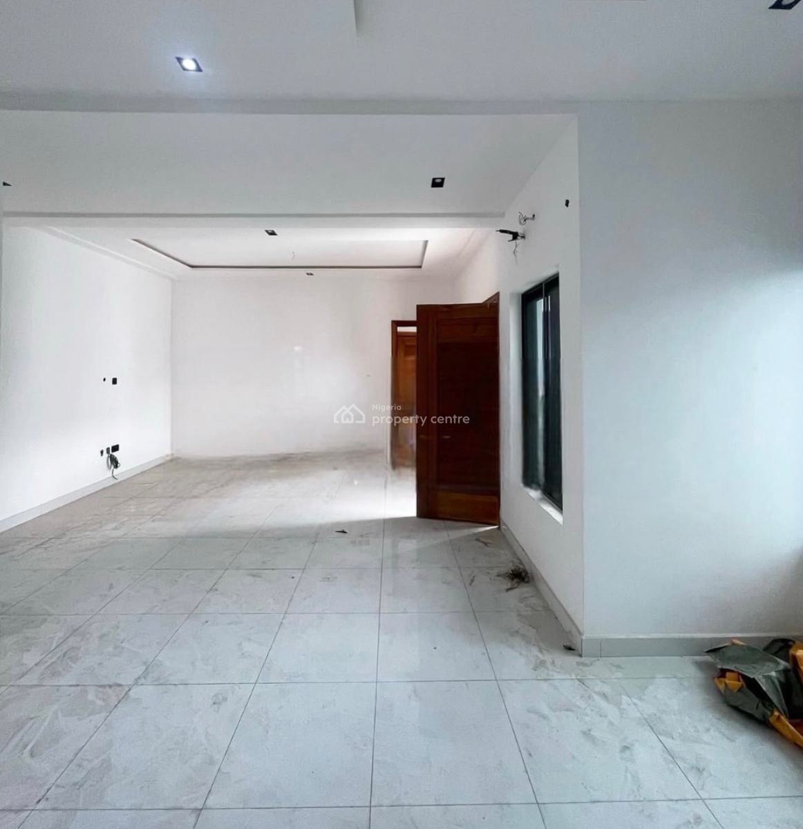 Contemporary Built 2bedroom Flat, Lekki Phase 1, Lekki, Lagos, Flat / Apartment for Rent