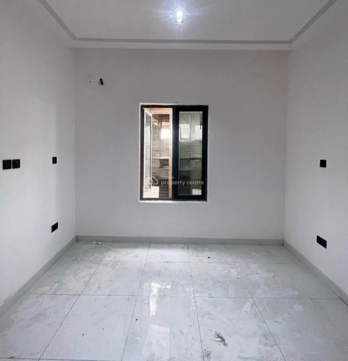 Contemporary Built 2bedroom Flat, Lekki Phase 1, Lekki, Lagos, Flat / Apartment for Rent