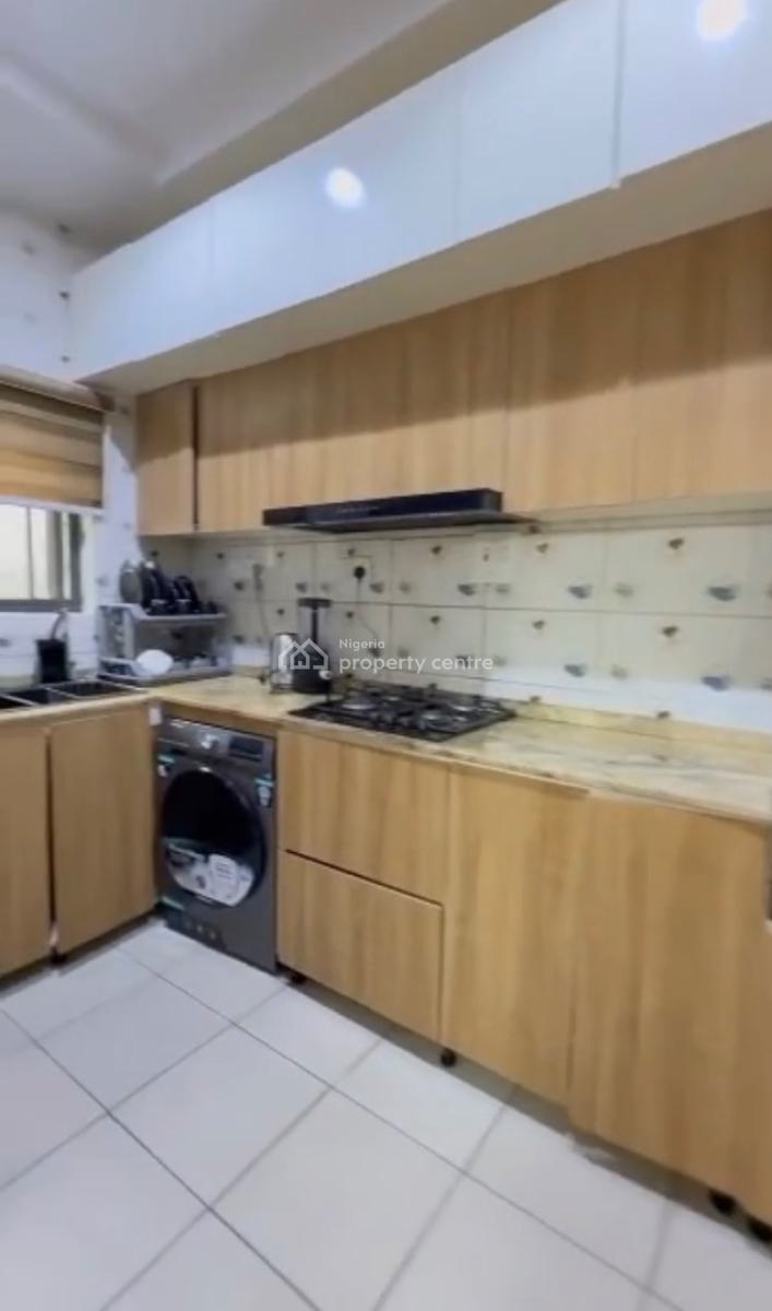 Luxurious 2bedroom En-suite Furnished Apartment, Gilmor, Jahi, Abuja, Block of Flats for Sale