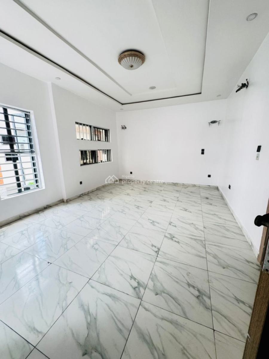 Spacious,serviced 4bedrms Terraced Duplex Available 105m, Orchid Road, Lekki, Lagos, Terraced Duplex for Sale