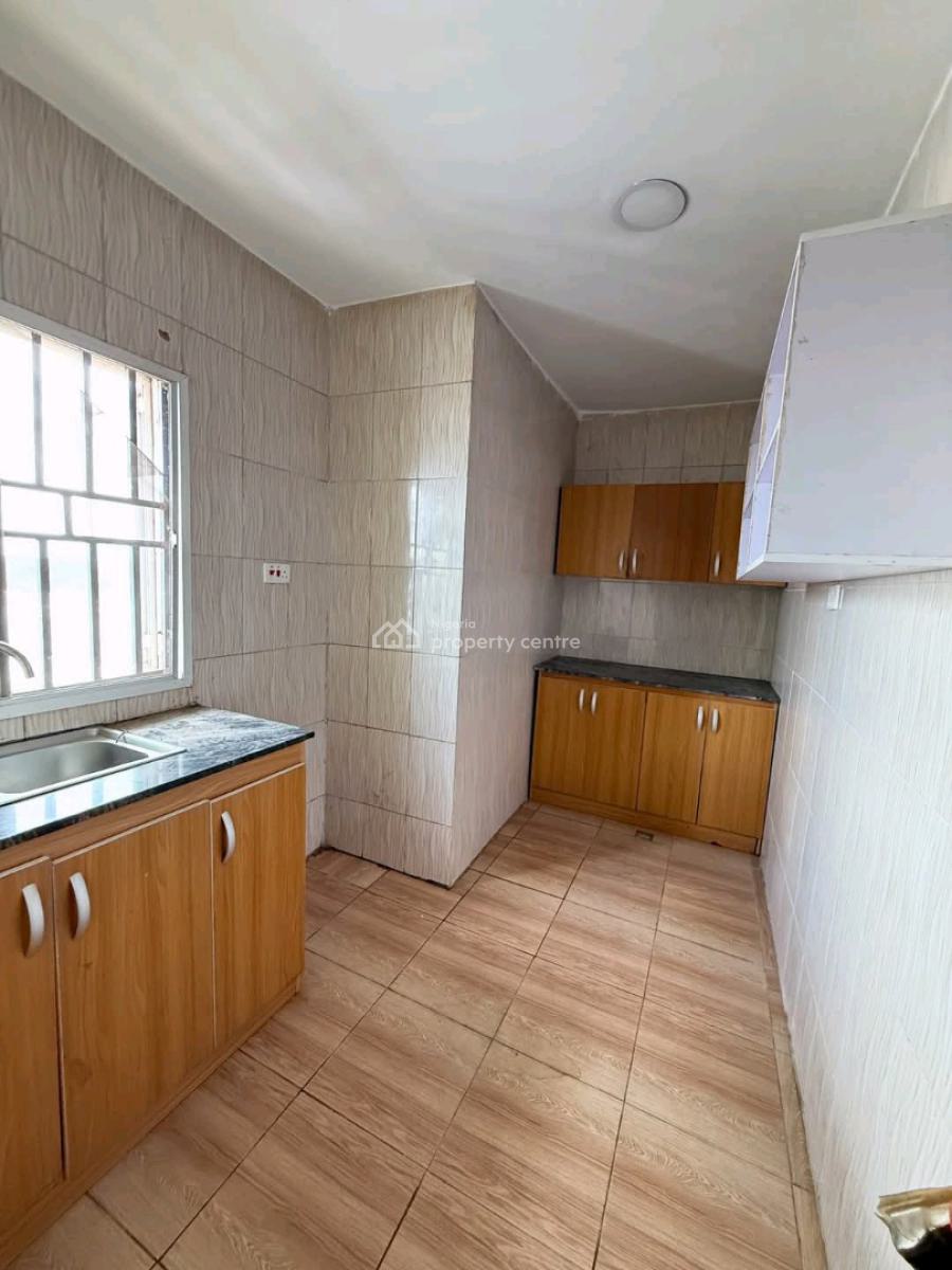 Standard 1 and 2 Bedroom Apartments. Tarred Road., Katampe Extension, Katampe, Abuja, Flat / Apartment for Rent