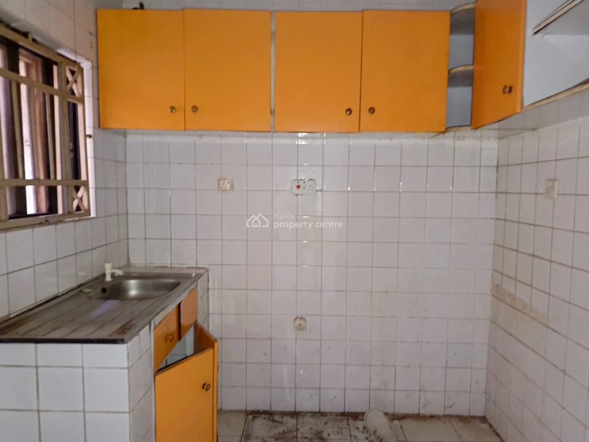 Luxury 2 Bedroom Flat, Legislative Qouters Zone D, Apo, Abuja, Flat / Apartment for Rent