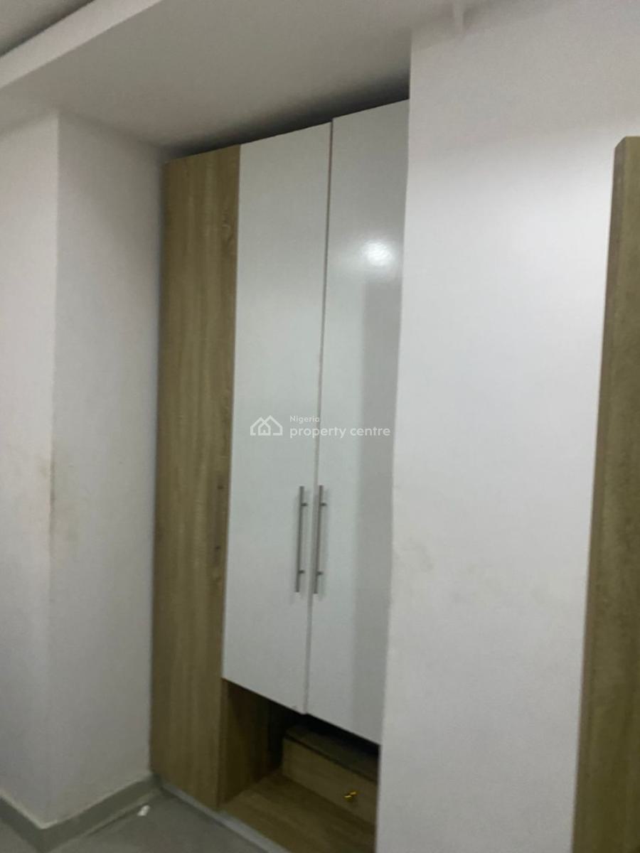 a Fully Furnished and Serviced 2 Bedroom Flat Apartment All Ensuite, Off Keffi Road, Ikoyi, Lagos, Flat / Apartment for Rent