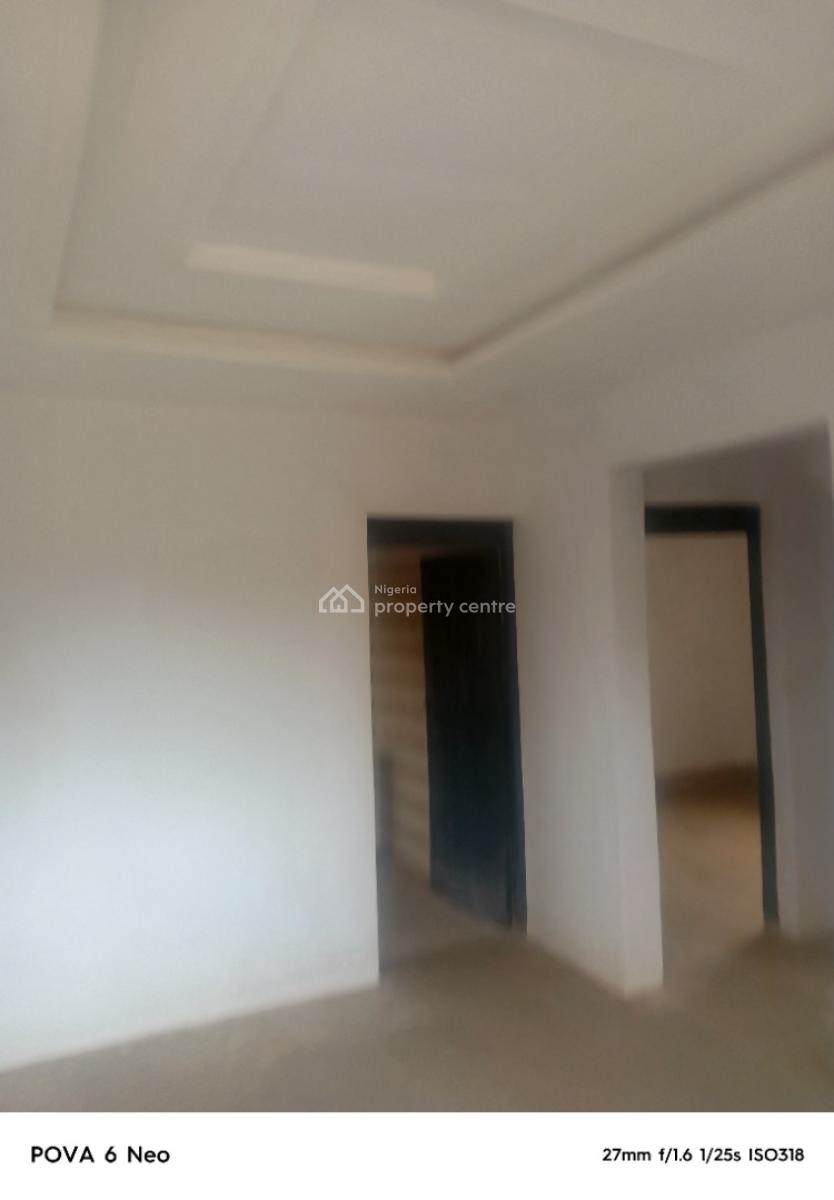 Newly Refurbished 2bed, Uniq Est Baruwa Ipaja Road Lagos, Baruwa, Ipaja, Lagos, Flat / Apartment for Rent