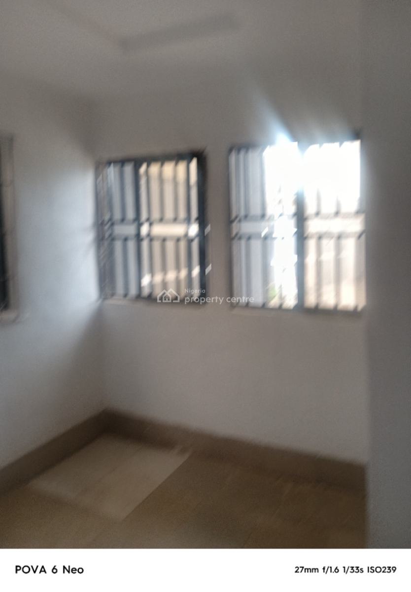 Newly Refurbished 2bed, Uniq Est Baruwa Ipaja Road Lagos, Baruwa, Ipaja, Lagos, Flat / Apartment for Rent