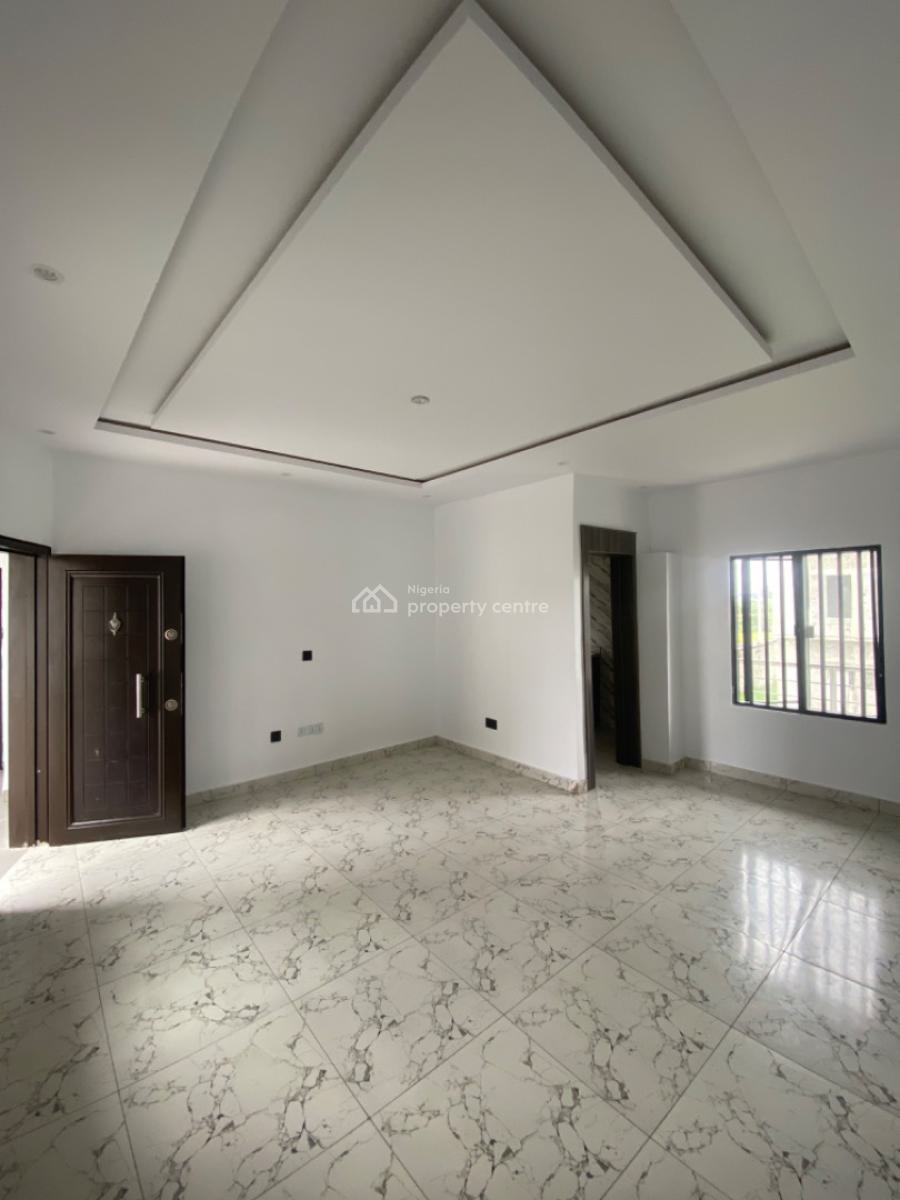 an Executive Two Bedroom Flat, Hope Avenue Ogombo Off Abraham Adesanya Ajah, Lekki, Lagos, Flat / Apartment for Rent