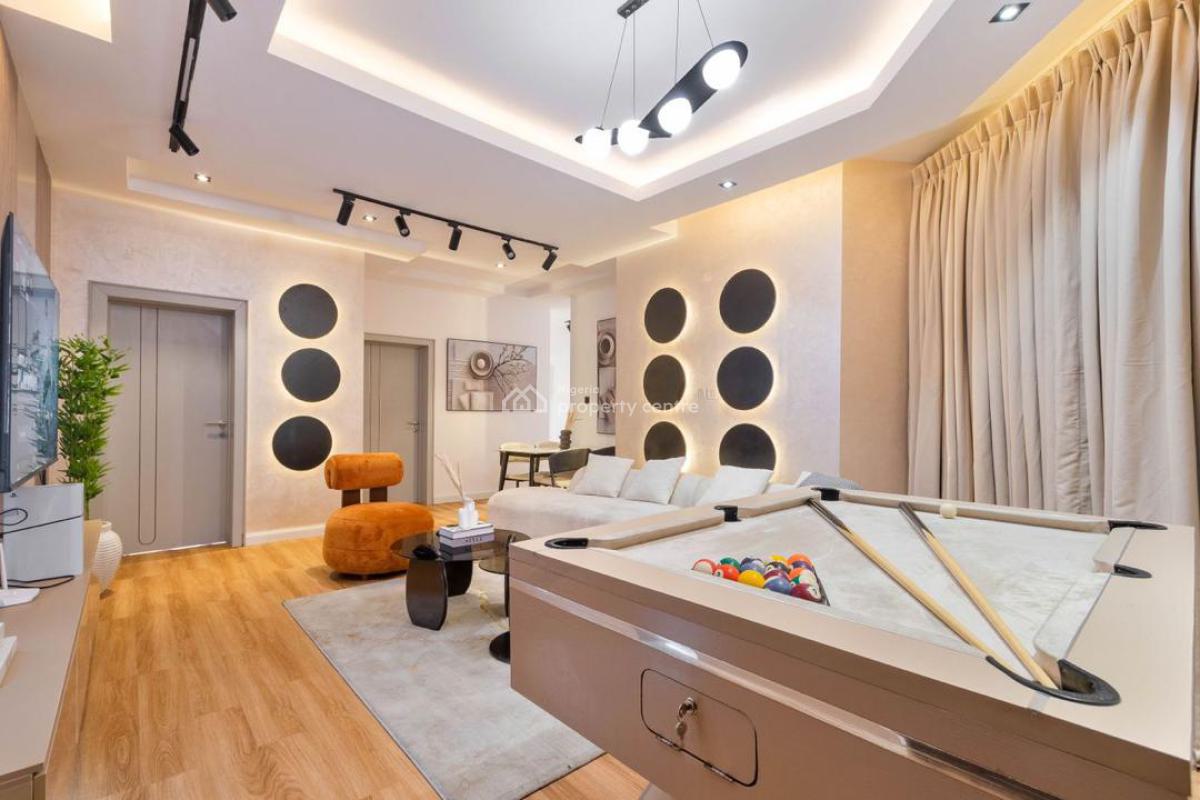 Brand New Luxury 3bedroom Apartment Available with Pool+snooker+ps5, Lekki Phase 1, Lekki, Lagos, Flat / Apartment Short Let