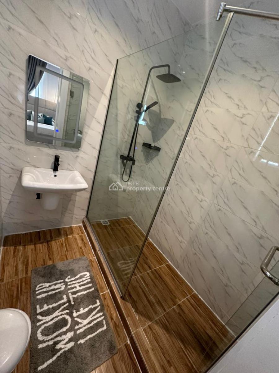Browny  2 Bedroom Apartment with Top Notch Amenities Available, Ikate, Lekki, Lagos, Flat / Apartment Short Let
