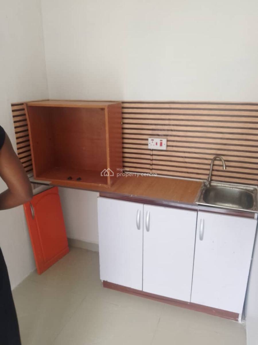 Excellent Spacious Self Contain, 6th Avenue, Gwarinpa, Abuja, Self Contain (single Rooms) for Rent
