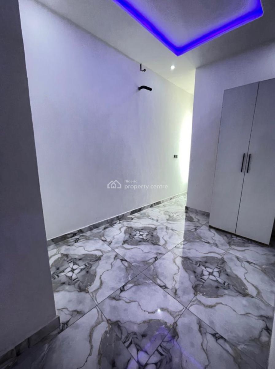 This Lovely 3 Bedroom Terrace Duplex with a Bq, Ajah, Ajah, Lagos, Terraced Duplex for Sale