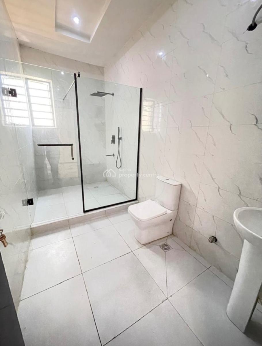 This Lovely 3 Bedroom Terrace Duplex with a Bq, Ajah, Ajah, Lagos, Terraced Duplex for Sale