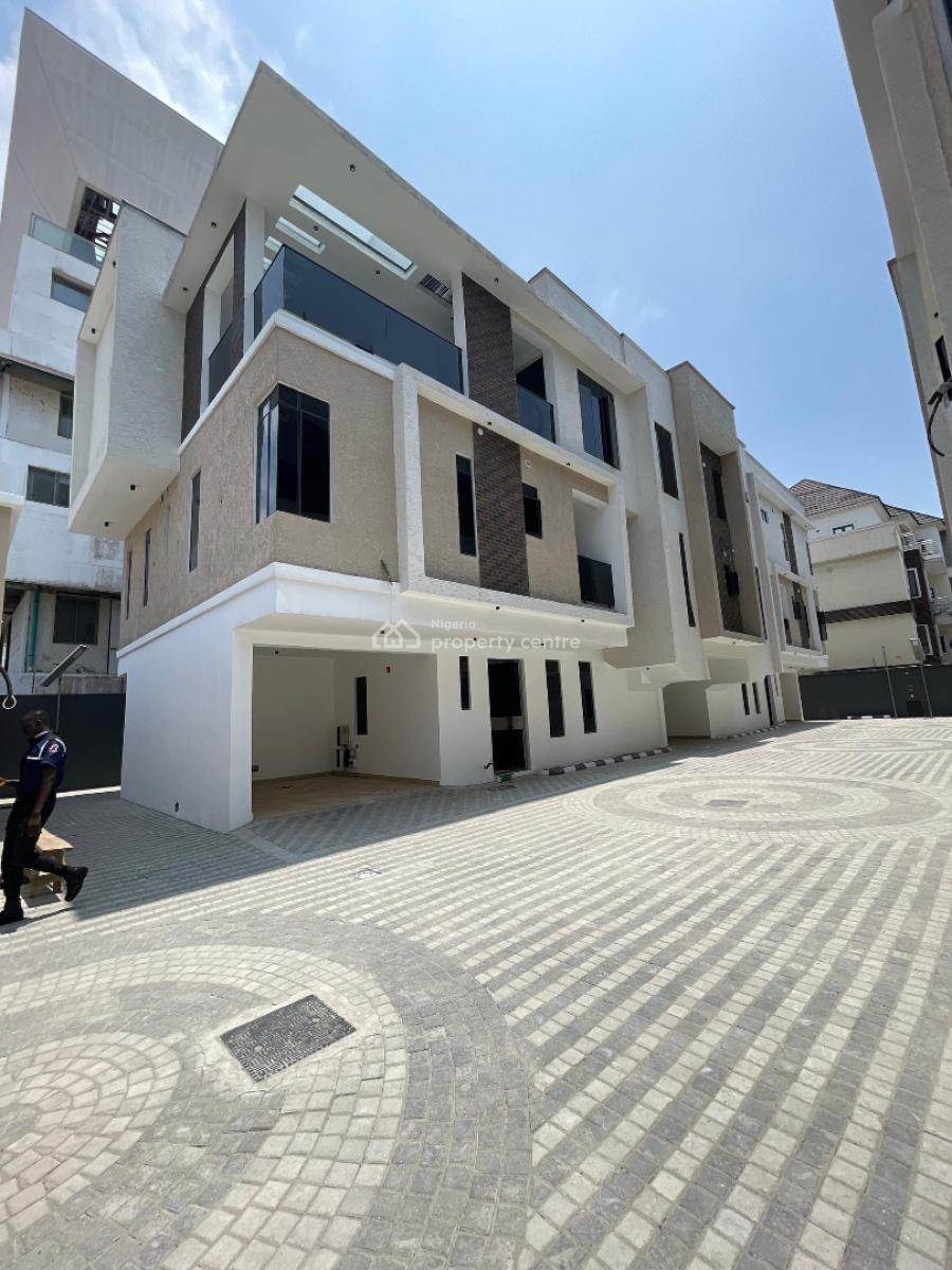 Unique 4 Bedroom Penthouse Apartment in a Secure Estate, Lekki Phase 1, Lekki, Lagos, Flat / Apartment for Sale