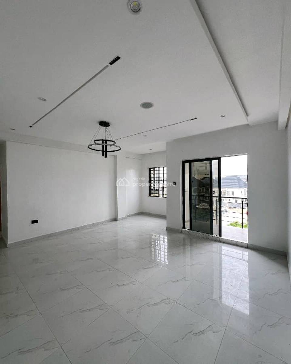 2 Bedroom Apartment, Ologolo, Lekki, Lagos, Flat / Apartment for Rent