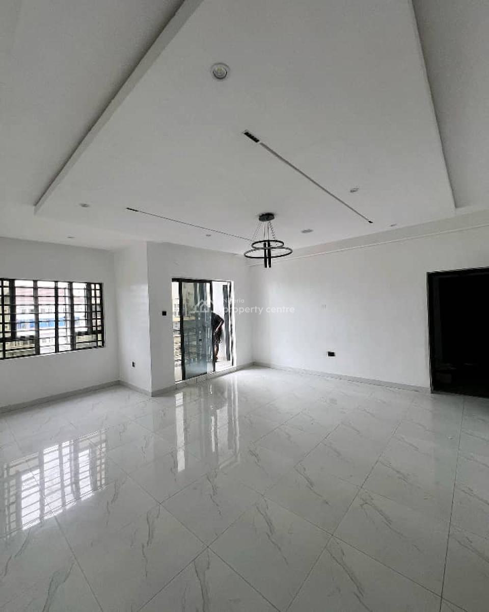 2 Bedroom Apartment, Ologolo, Lekki, Lagos, Flat / Apartment for Rent