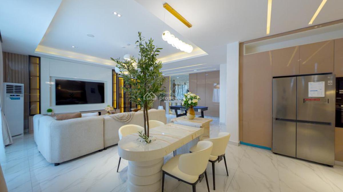 Luxury 2 Bedroom Penthouse with Pool,ps5,snooker and Table Tennis, Lekki Phase 1, Lekki, Lagos, Flat / Apartment Short Let