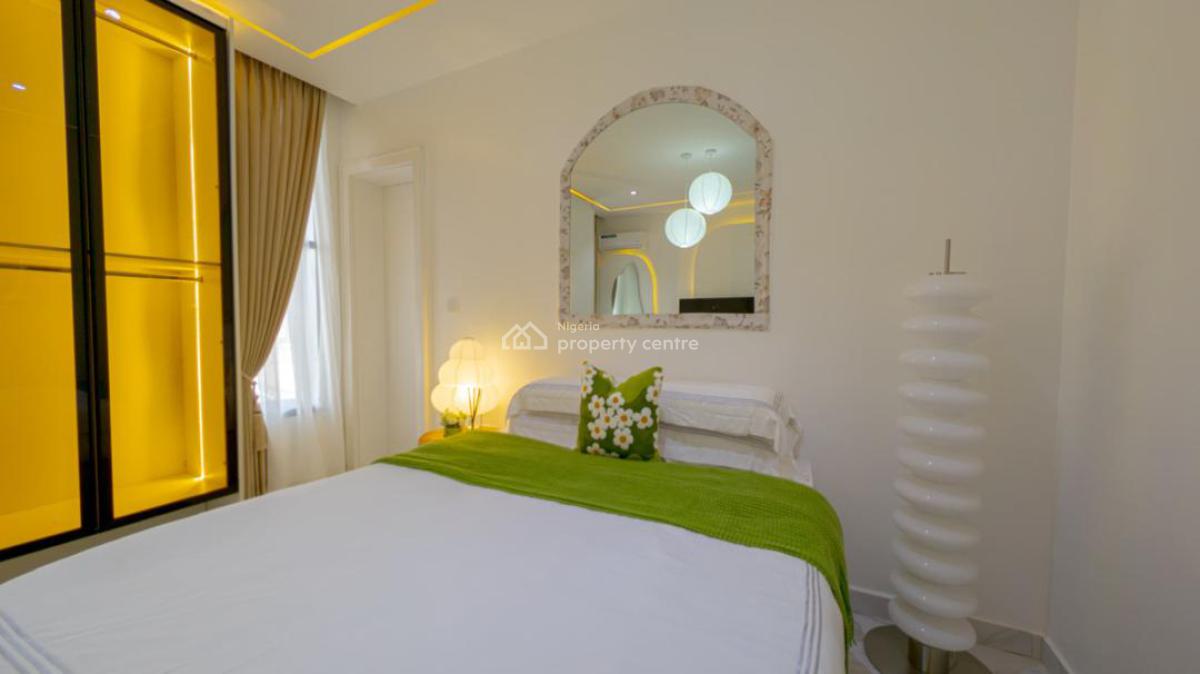 Luxury 2 Bedroom Penthouse with Pool,ps5,snooker and Table Tennis, Lekki Phase 1, Lekki, Lagos, Flat / Apartment Short Let