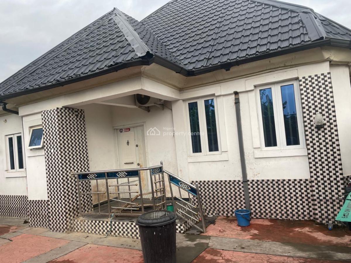 a Clean Three (3) Bedroom Detached Bungalow, Off Ikot Ekpene Road Behind Apc Office, Uyo, Akwa Ibom, Detached Bungalow for Sale