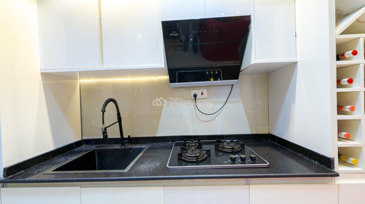 Highrise 2 Bedroom with Ps5, Snooker Board and Pool, Ikate, Lekki, Lagos, Flat / Apartment Short Let