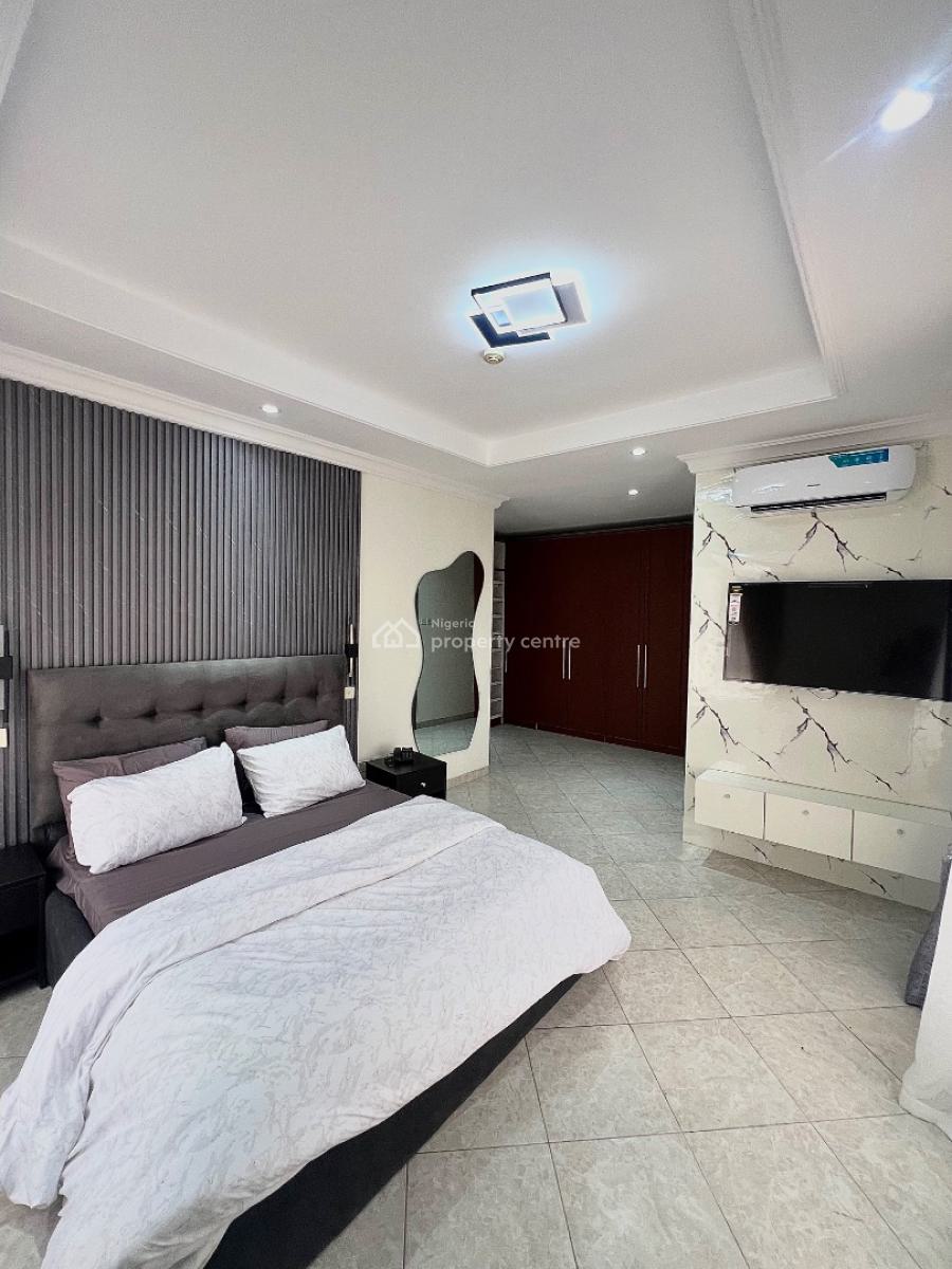 Spacious and Furnished 4 Bedroom Apartment with Bq, Pool and Gym, 3mins From Bourdillon, Ikoyi, Old Ikoyi, Ikoyi, Lagos, Flat / Apartment for Rent